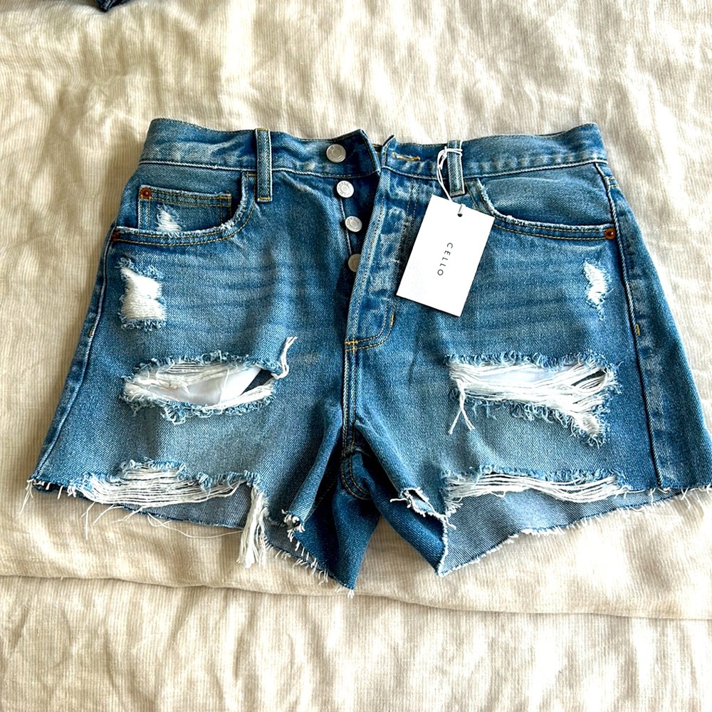Never worn size M Cello Jean shorts